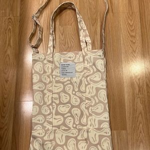 Crossbody Travel Tote 12.5X17